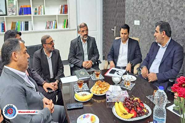 اصناف بازوان مهم دولت در تحقق شعار سال هستند