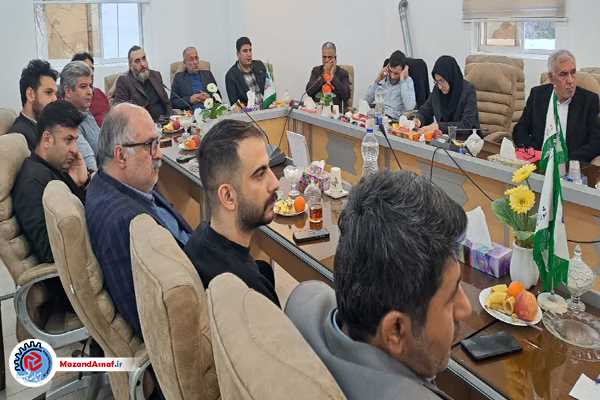 اصناف بازوان توانمند دولت در حل مشکلات و تجلی اقتصاد مردمی هستند
