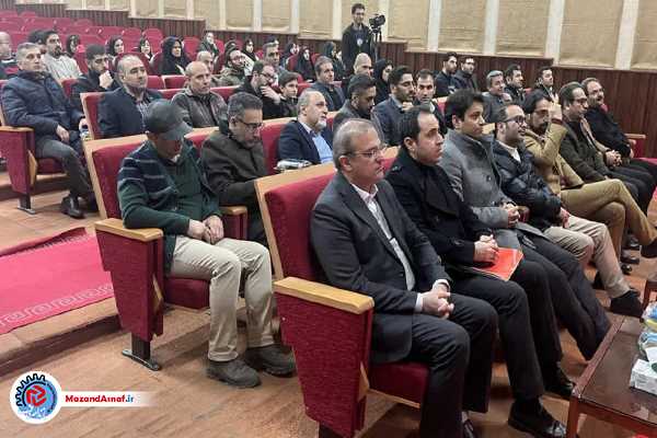 عکس| تجلیل از کارآفرینان برتر صنعت فاوا و جشن روز مهندس در ساری