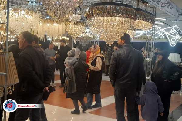 عکس| نمایشگاه مبل ساری در ایستگاه پایانی