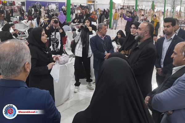 عکس| نمایشگاه نوآوری‌های صنعت پوشاک و توانمندی‌های بانوان مازندران افتتاح شد