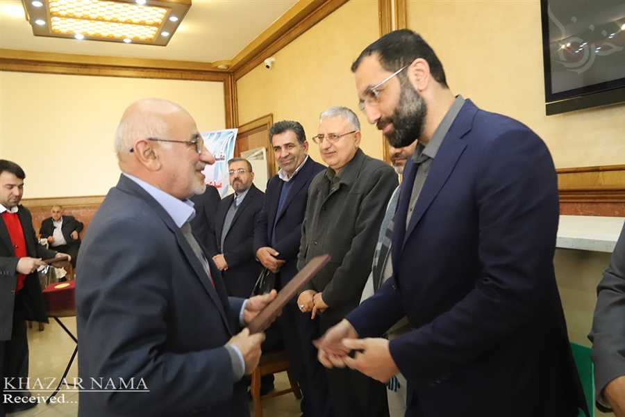 مراسم تجلیل از پیشکسوتان و بزرگان بازار شهرستان ساری به روایت تصویر