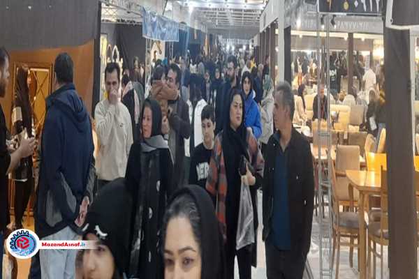 عکس| نمایشگاه مبل ساری در ایستگاه پایانی