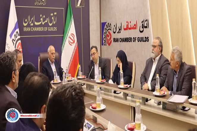بررسی چالش‌های سامانه کاتب و خودنویس در دومین نشست کارگروه ملی مشاوران املاک اتاق اصناف ایران